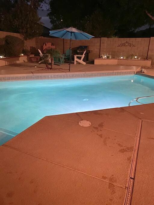 Private Paradise With Pool Heater, Spa, Billiards Avondale Exterior foto